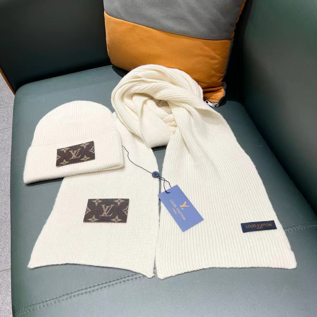 LV ウール帽子+スカーフ2点セット【50％割引+送料無料】