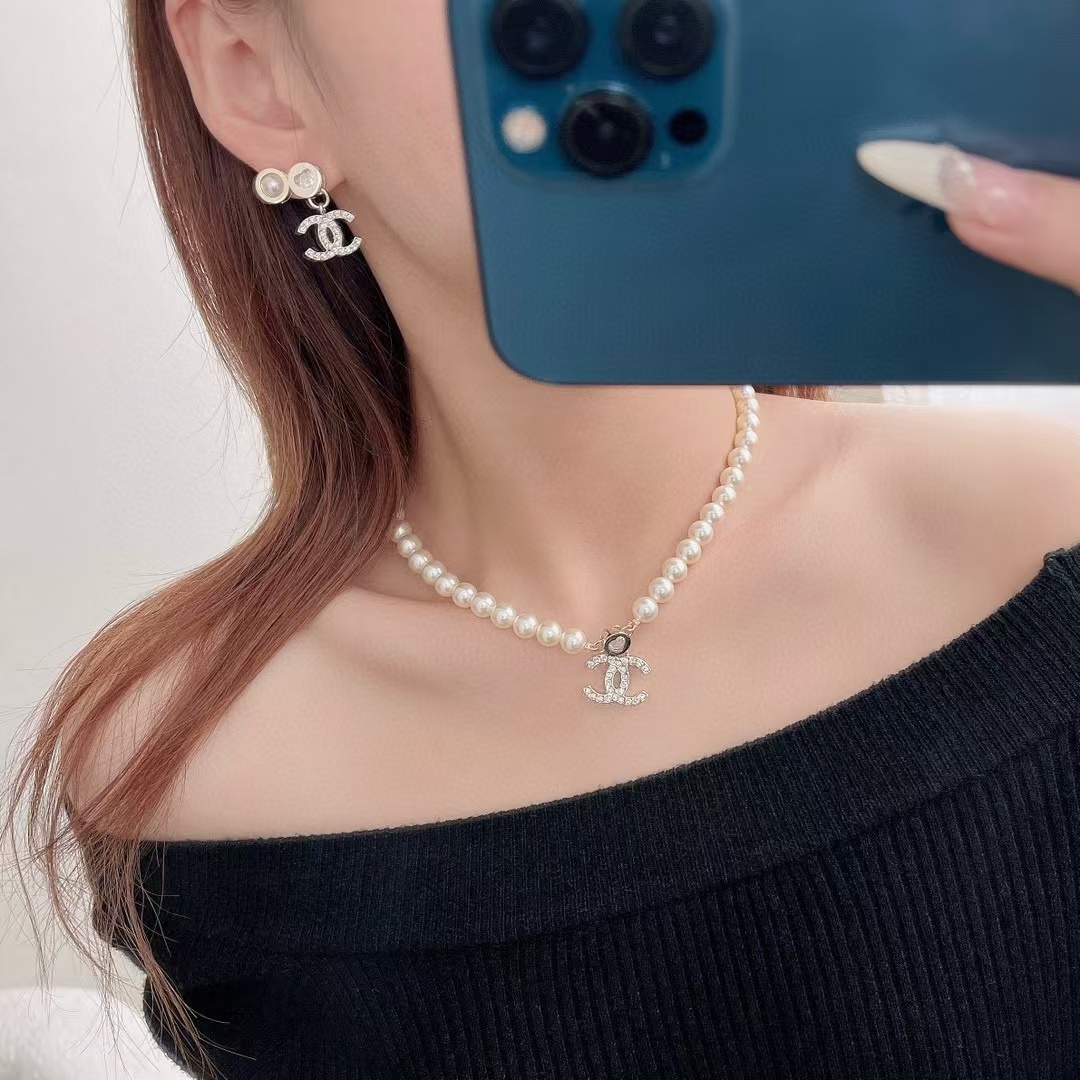 CHANE1 ダブルCパールネックレス【50％割引+送料無料】