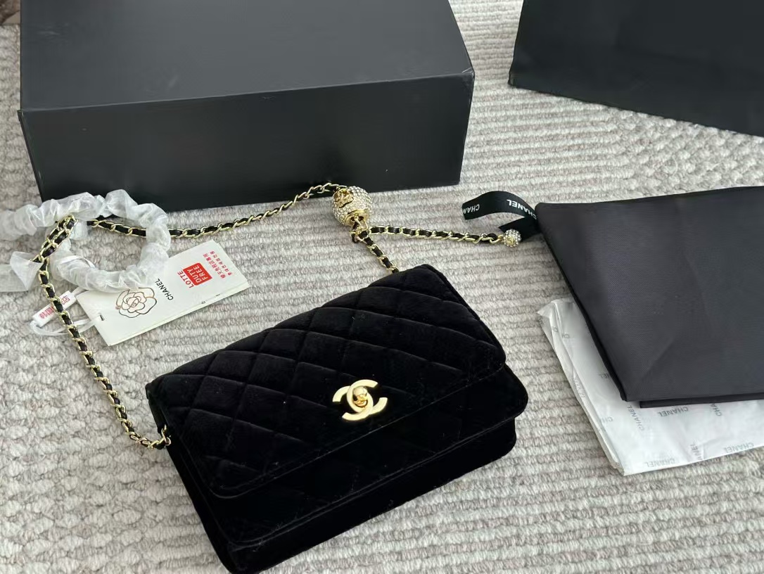 CHANE1 チェーンベルベットショルダークロスボディバッグ【50％割引+送料無料】