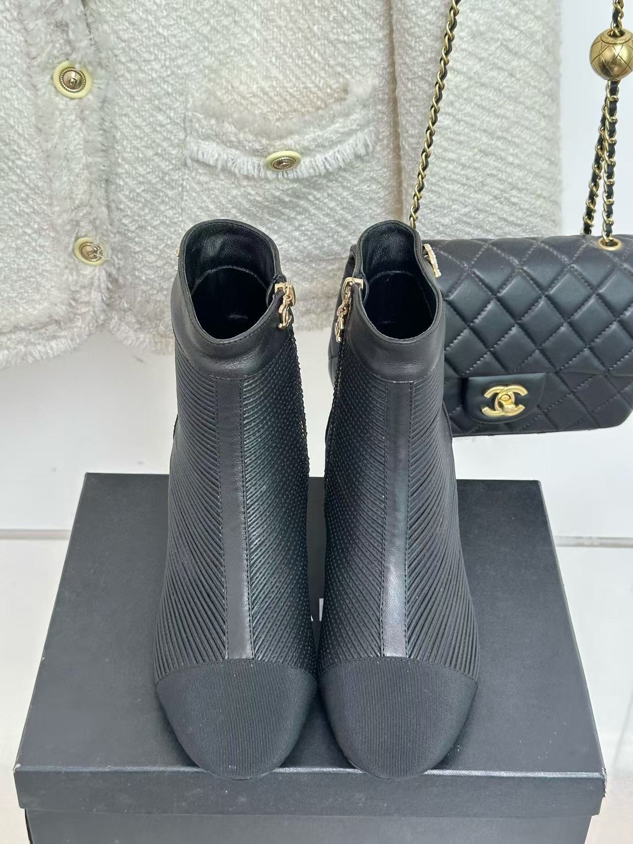 CHANE1 高品質ステッチプリーツ太ヒールショートブーツ【50%割引+送料無料】