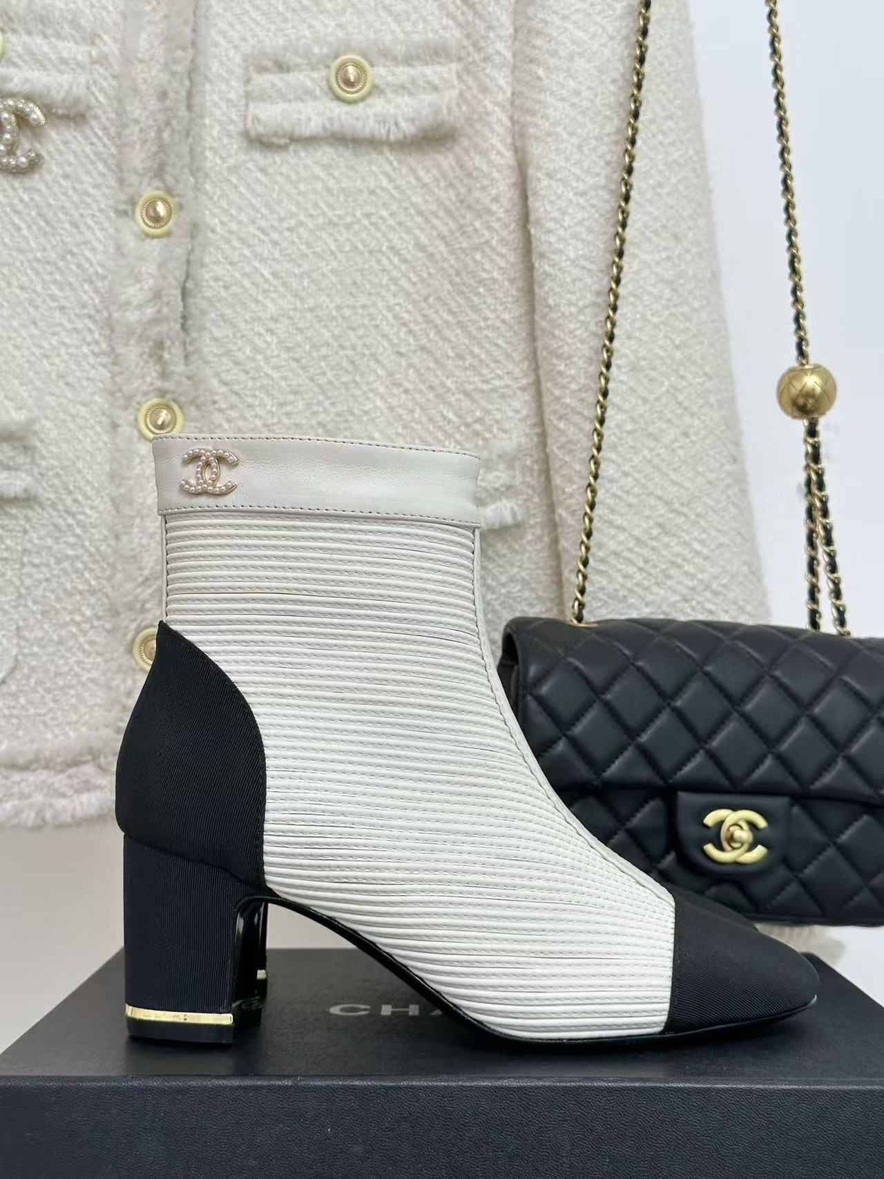 CHANE1 高品質ステッチプリーツ太ヒールショートブーツ【50%割引+送料無料】