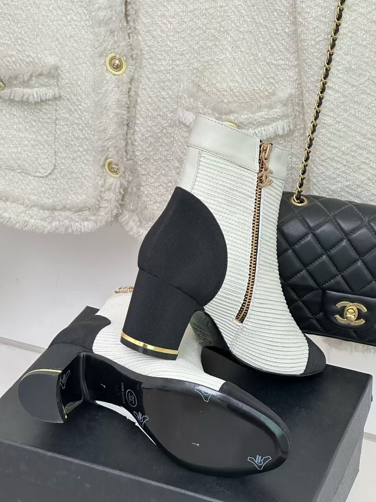 CHANE1 高品質ステッチプリーツ太ヒールショートブーツ【50%割引+送料無料】