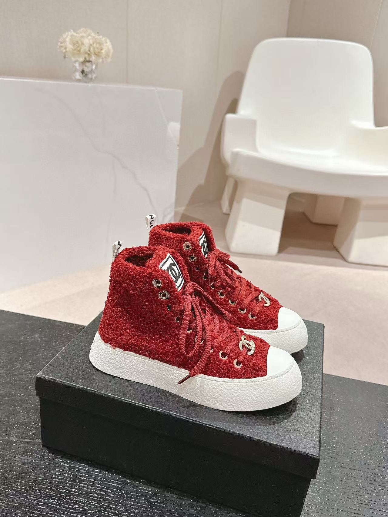 CHANE1 高品質ラムウール ハイカットシューズ【50％割引+送料無料】