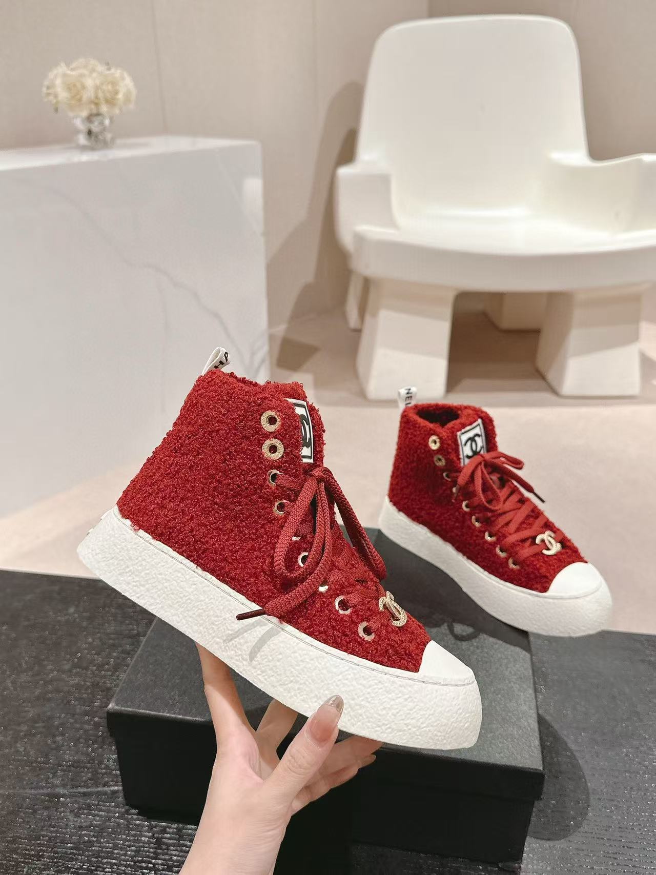 CHANE1 高品質ラムウール ハイカットシューズ【50％割引+送料無料】