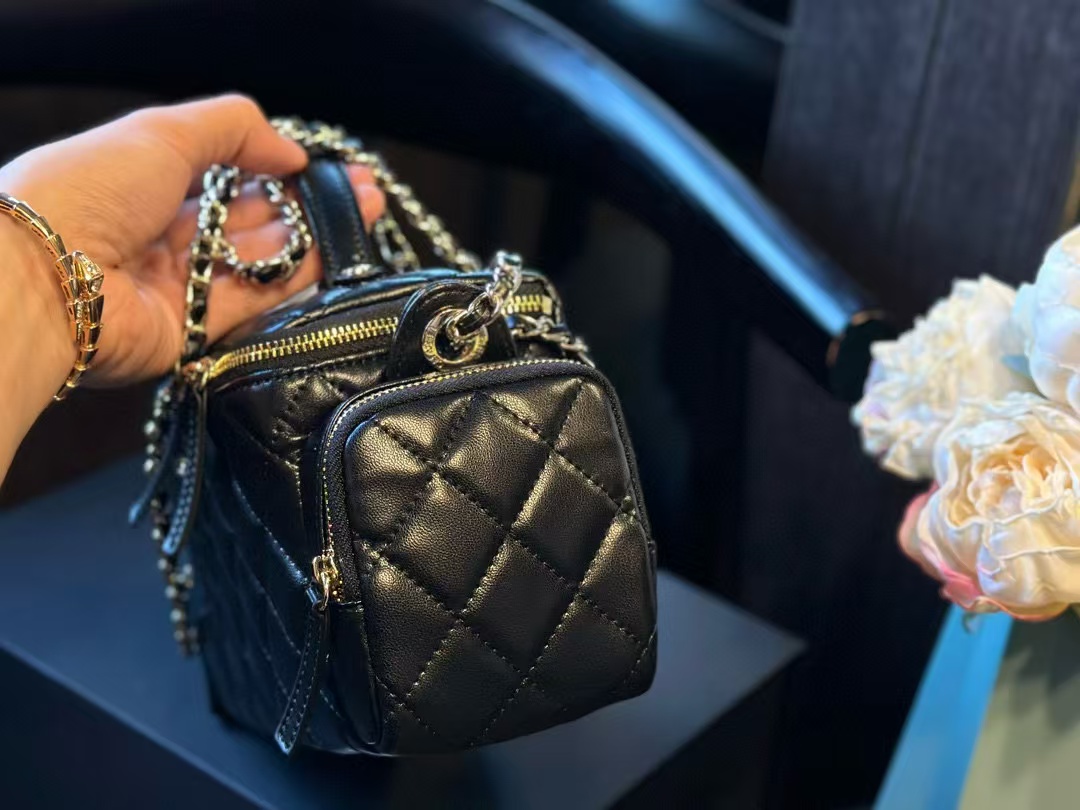 CHANE1 ハンドルカメラバッグ【 50%割引+送料無料】