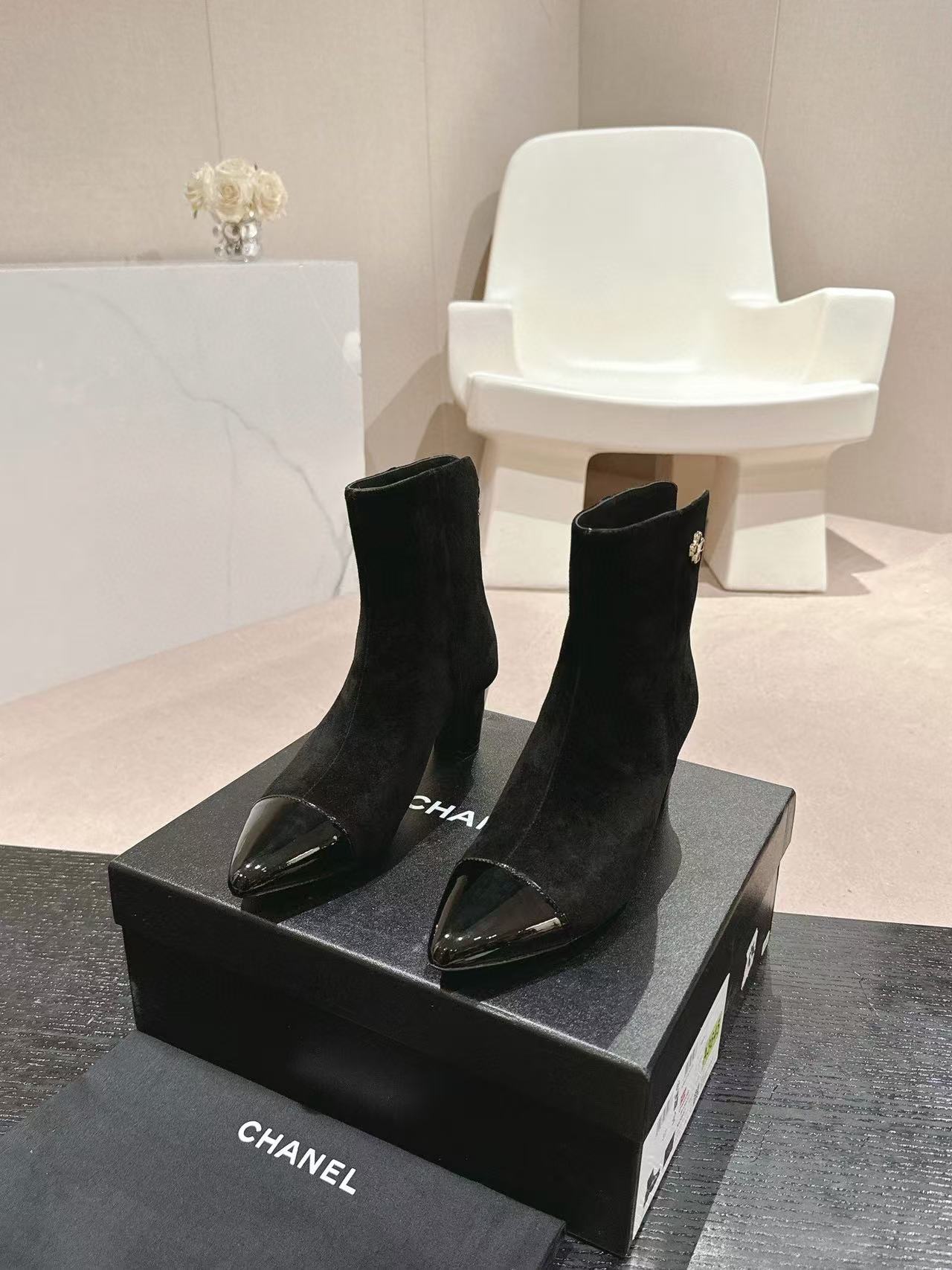 CHANE1 高品質ポインテッドトゥブーツ【50％割引+送料無料】