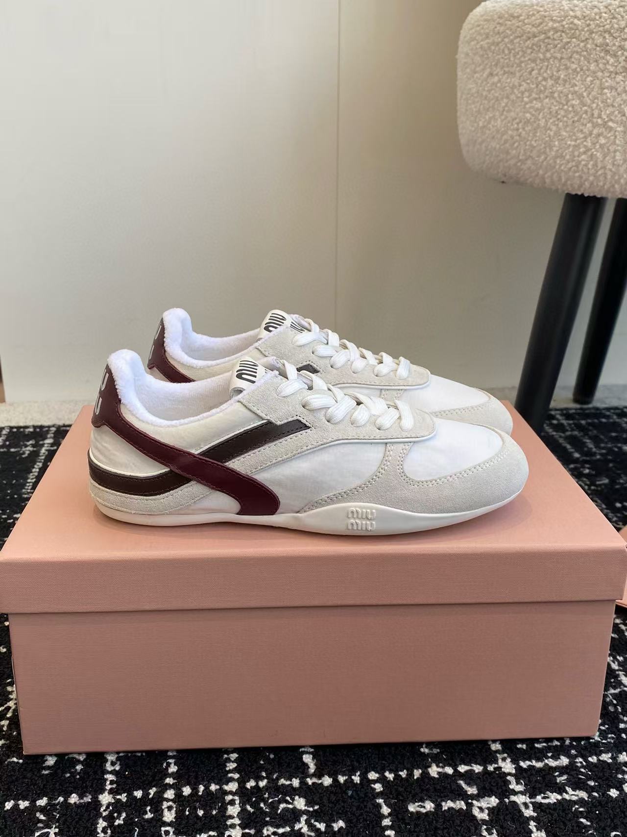 M1UM1U カラフルなレースアップカジュアルシューズ【50％割引+送料無料】