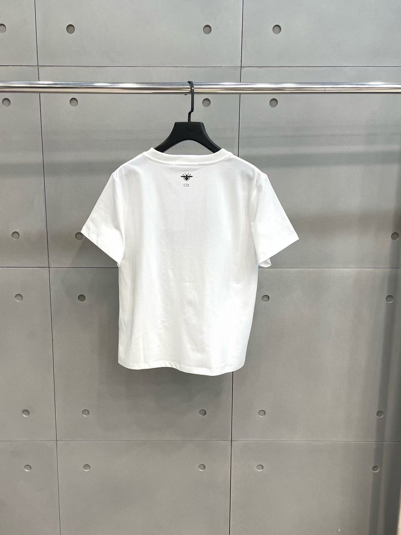 DI0R刺繍レターTシャツ【50％割引+送料無料】