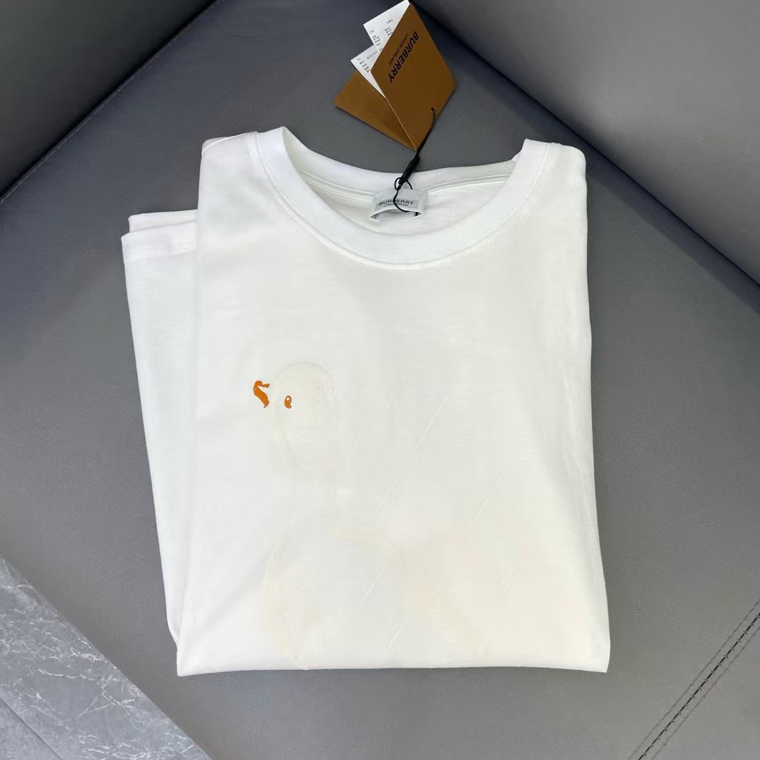 BUR8ERRY ペンギンレター柄立体プリントTシャツ【50％割引+送料無料】