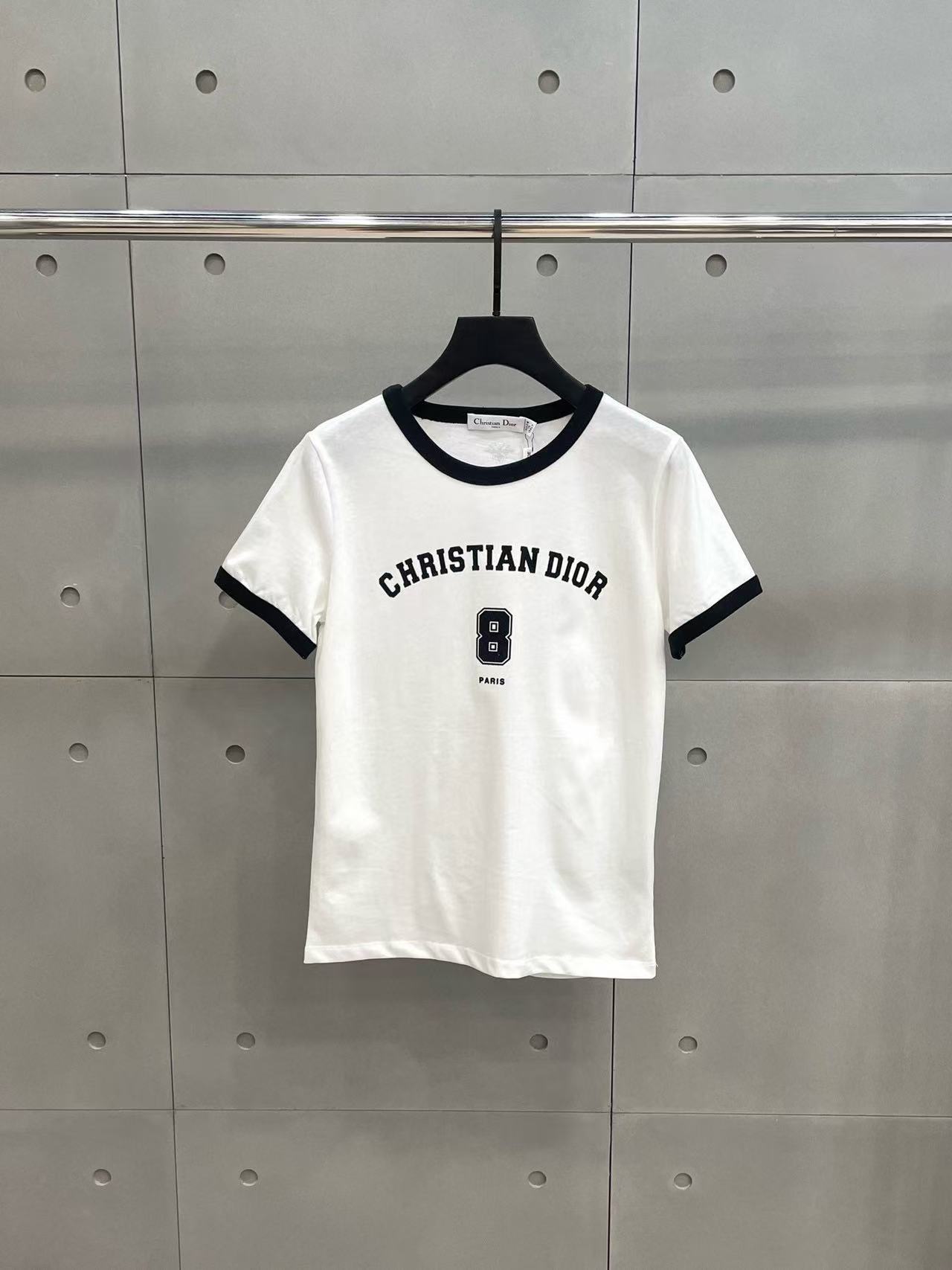 DI0Rレター8ナンバーTシャツ【50％割引+送料無料】