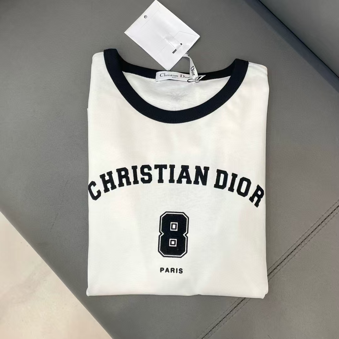 DI0Rレター8ナンバーTシャツ【50％割引+送料無料】