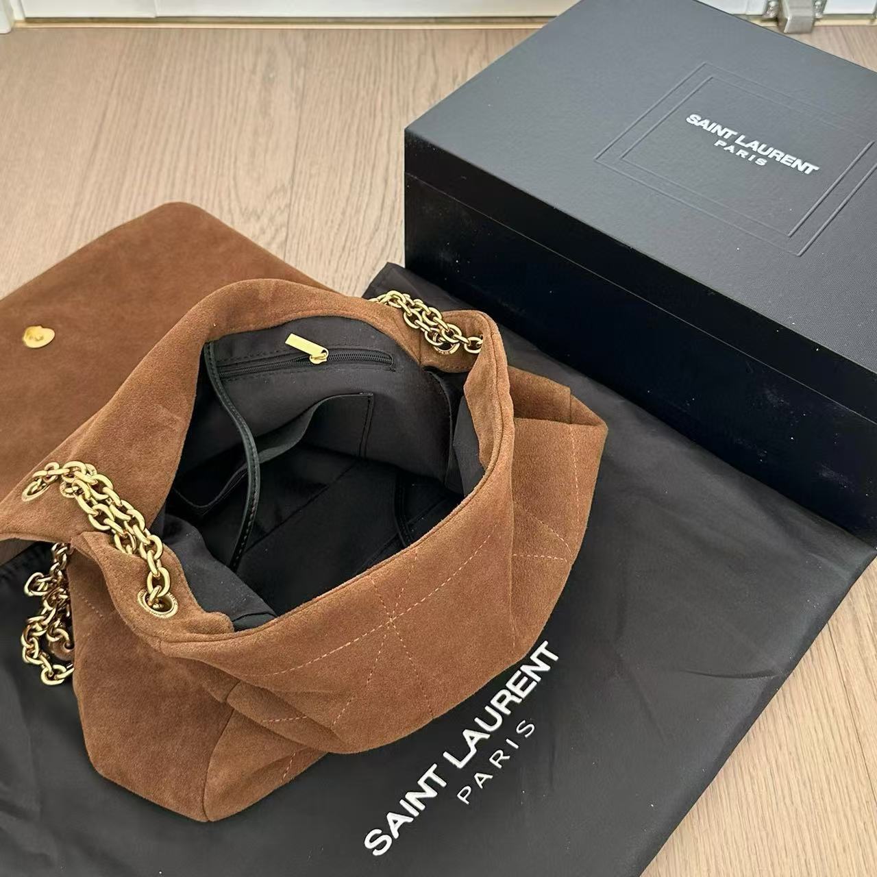 YSL ヌバックレザー チェーン 脇下バッグ【50％割引+送料無料】