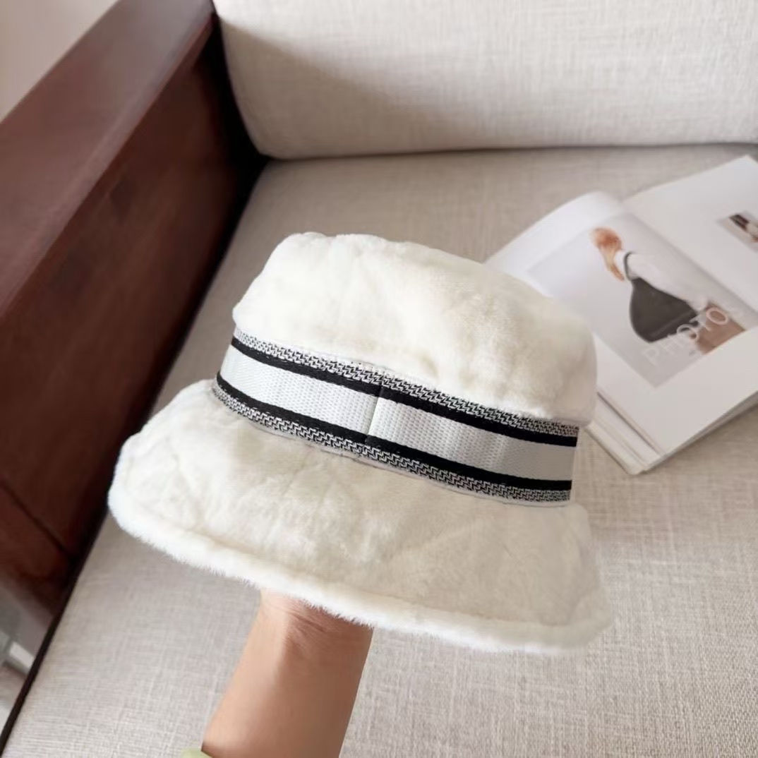DI0R ぬいぐるみウォームバケットハット【50％割引+送料無料】
