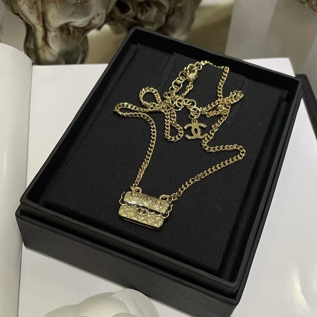CHANE1 カーブエッジバッグタイプネックレス【50％割引+送料無料】