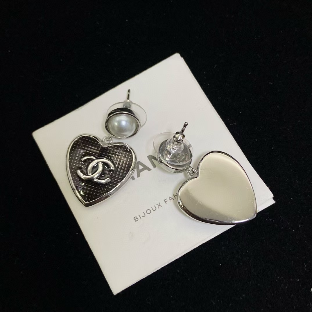 CHANE1 ハートパールピアス【50％割引+送料無料】