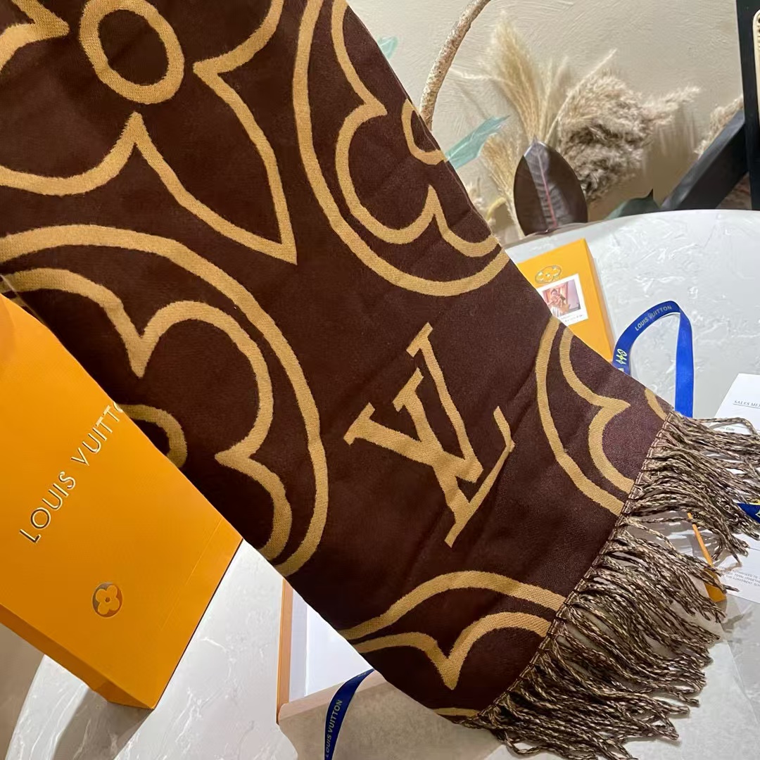 LV 四つ葉のクローバー タッセル カシミヤスカーフ【50％割引+送料無料】