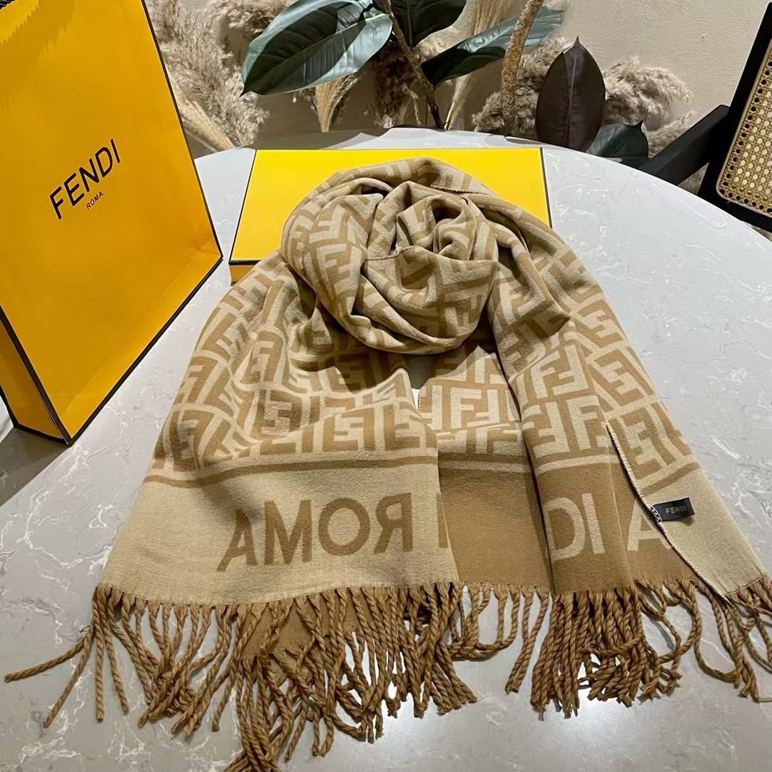 FEND1FF タッセルカシミヤスカーフ【50%割引+送料無料】