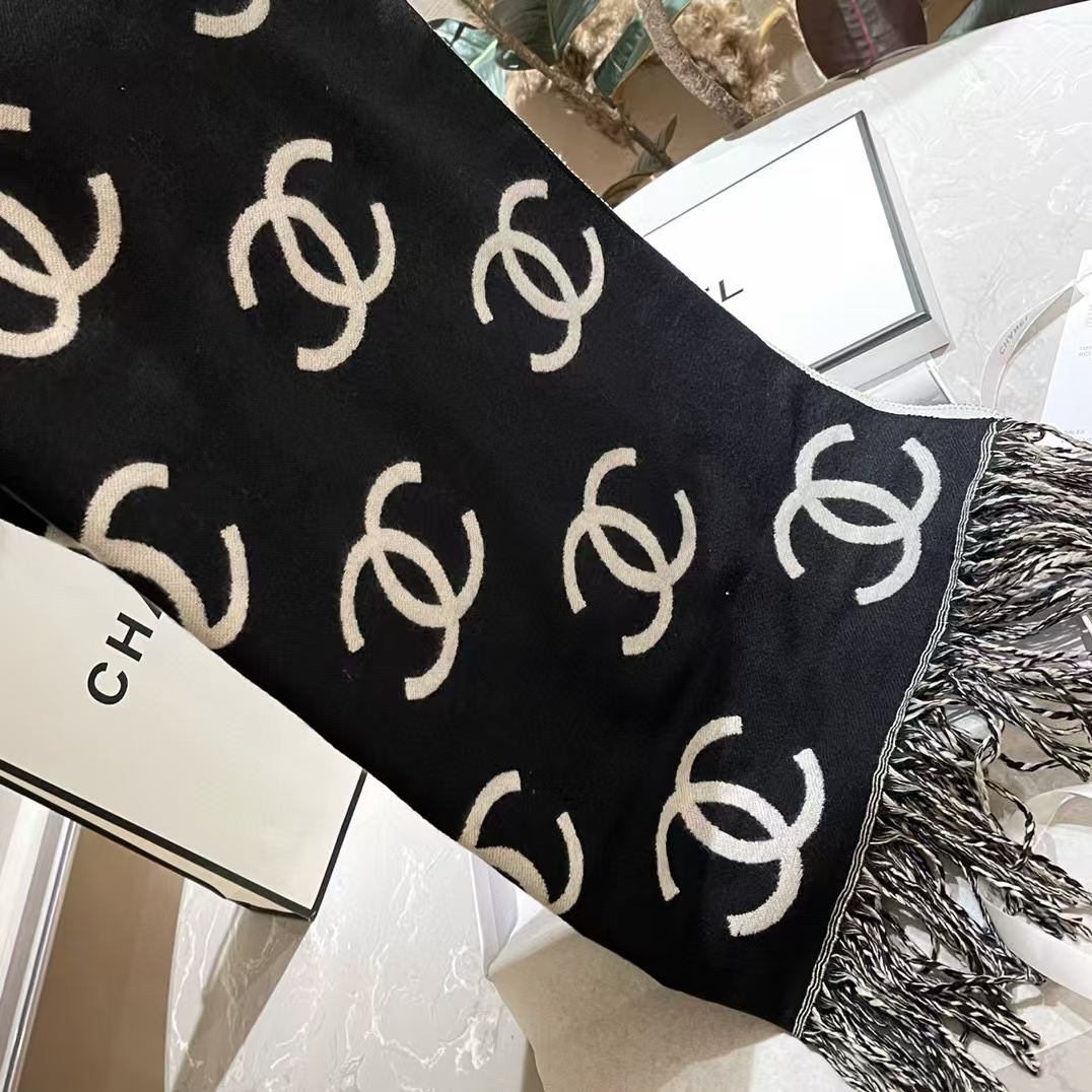 CHANE1 ダブルcLOGO タッセルカシミヤスカーフ【50％割引+送料無料】