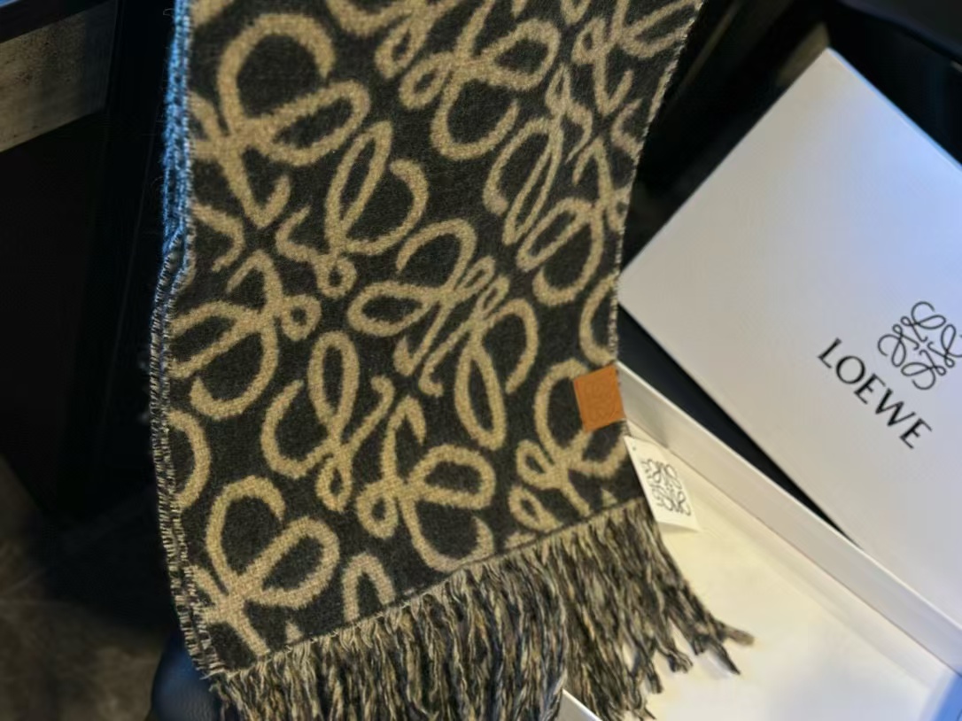 L0WEW フリンジ付きカシミヤスカーフ【50％割引+送料無料】