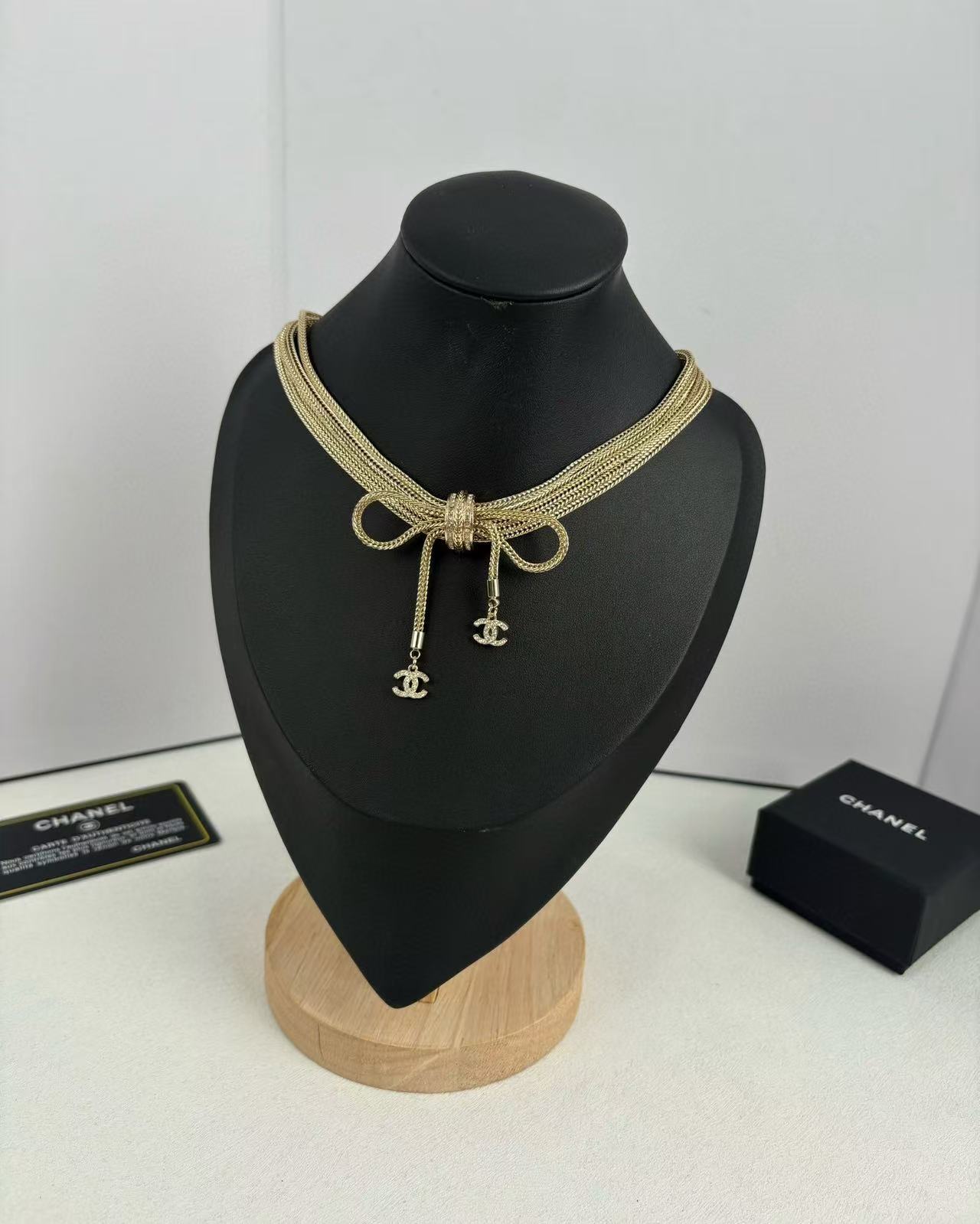 CHANE1 5層ダブルCロゴネックレス【50％割引+送料無料】