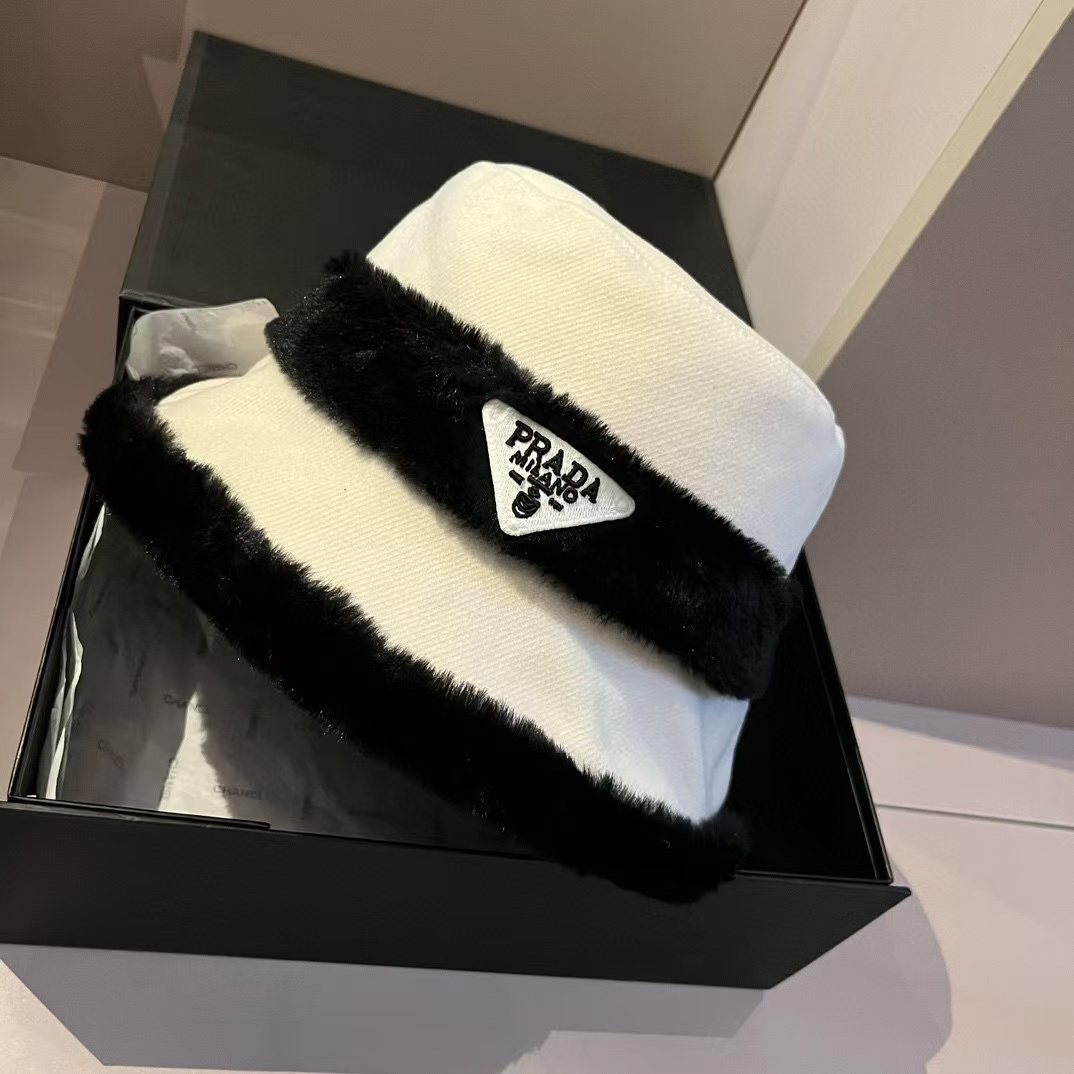 PR4DA トライアングルロゴ カラーブロック ウールバケットハット【50％割引+送料無料】