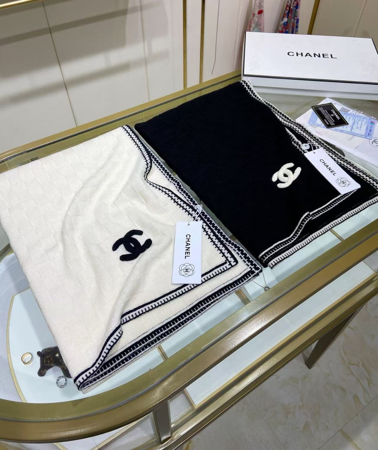 CHANE1 チェッカーボード ウール ショール【50％割引+送料無料】