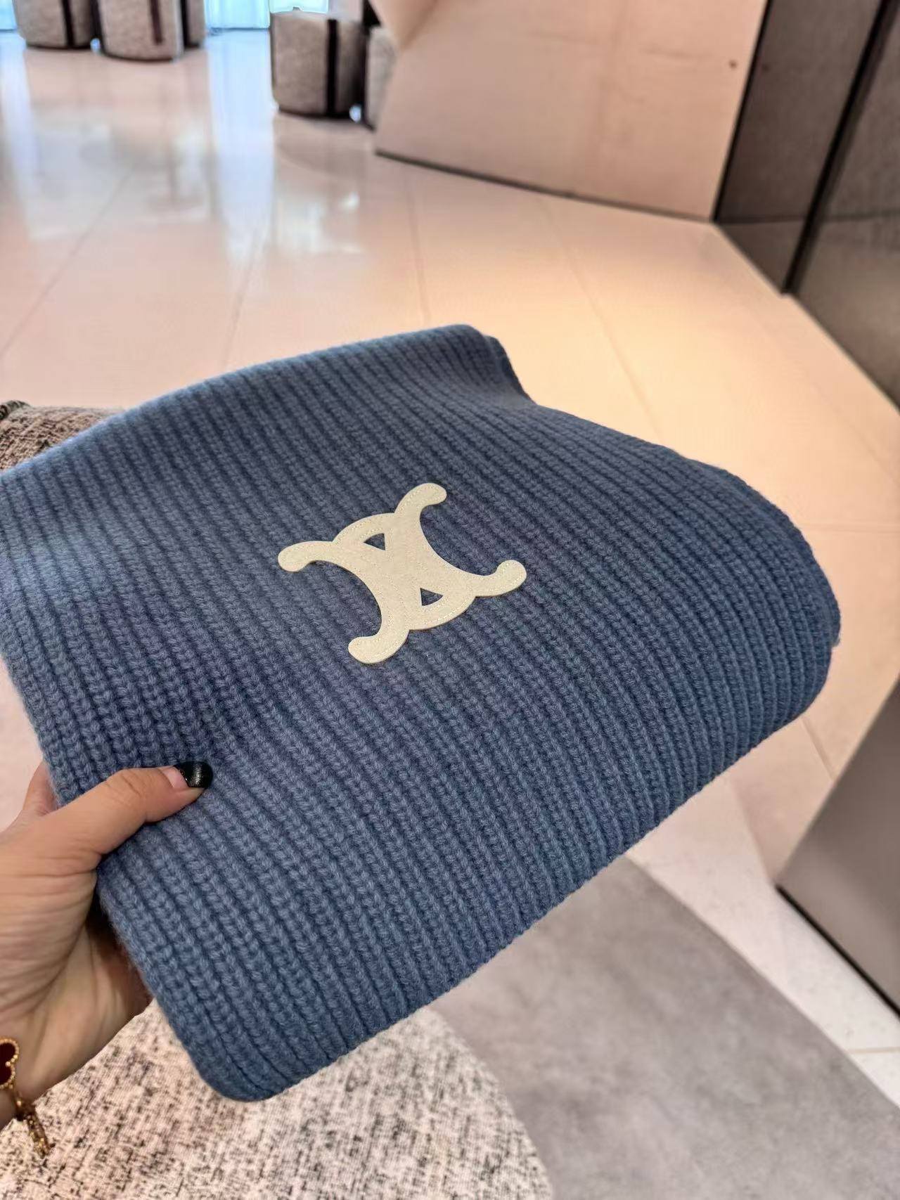 CEL1NE 凱旋門 ウール スカーフ【50％割引+送料無料】