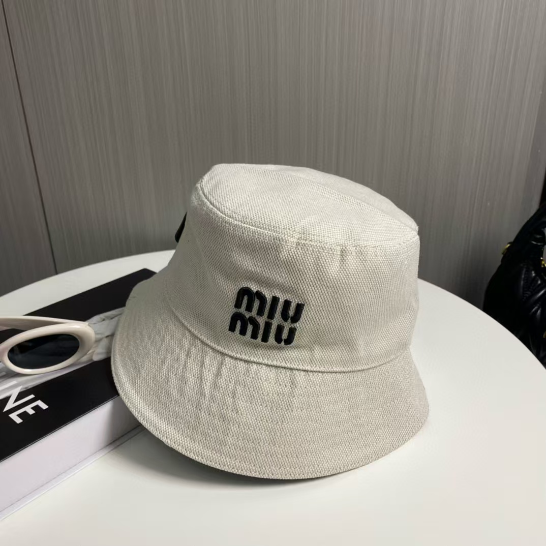 M1UM1Uレターバケットハット【50％割引+送料無料】