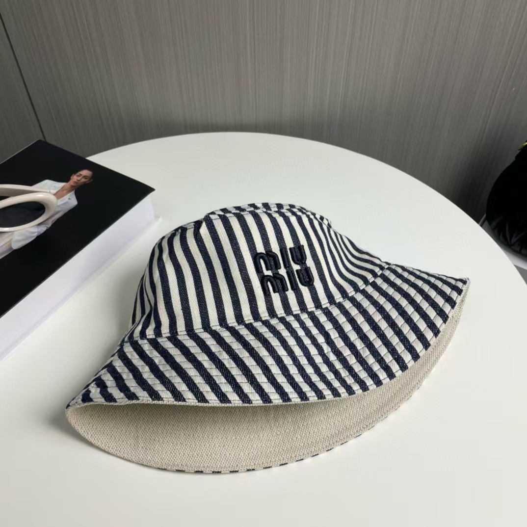 M1UM1Uレターバケットハット【50％割引+送料無料】