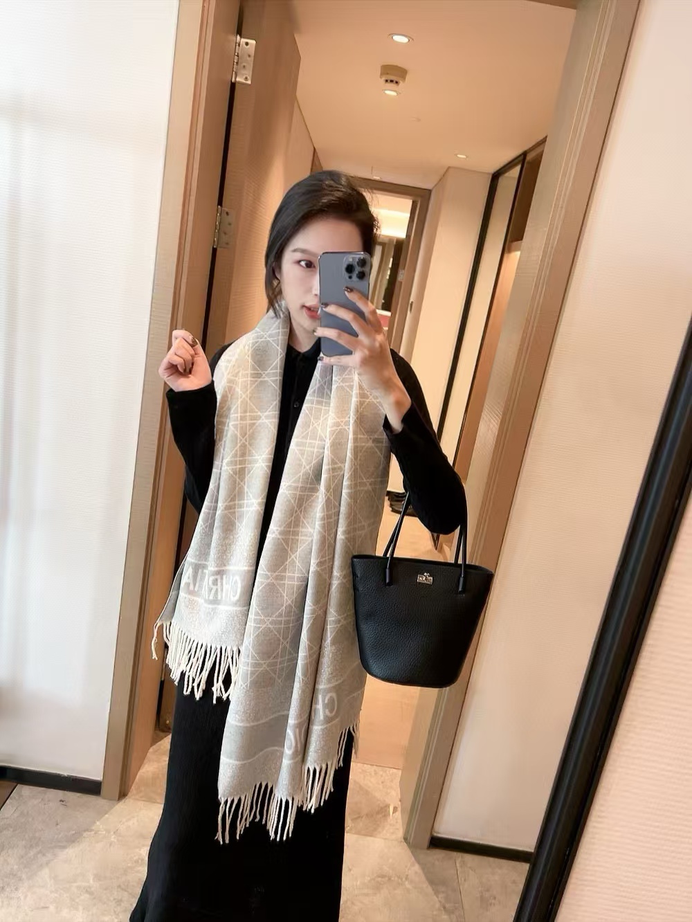 DI0R チェック柄ウール フリンジ付きスカーフ【50％割引+送料無料】