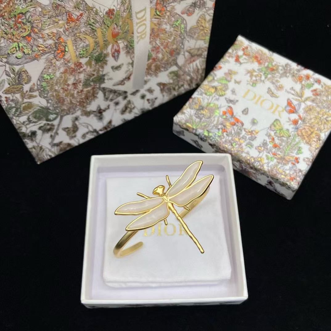 DI0R トンボ マザーオブパール ブレスレット【50%割引+送料無料】