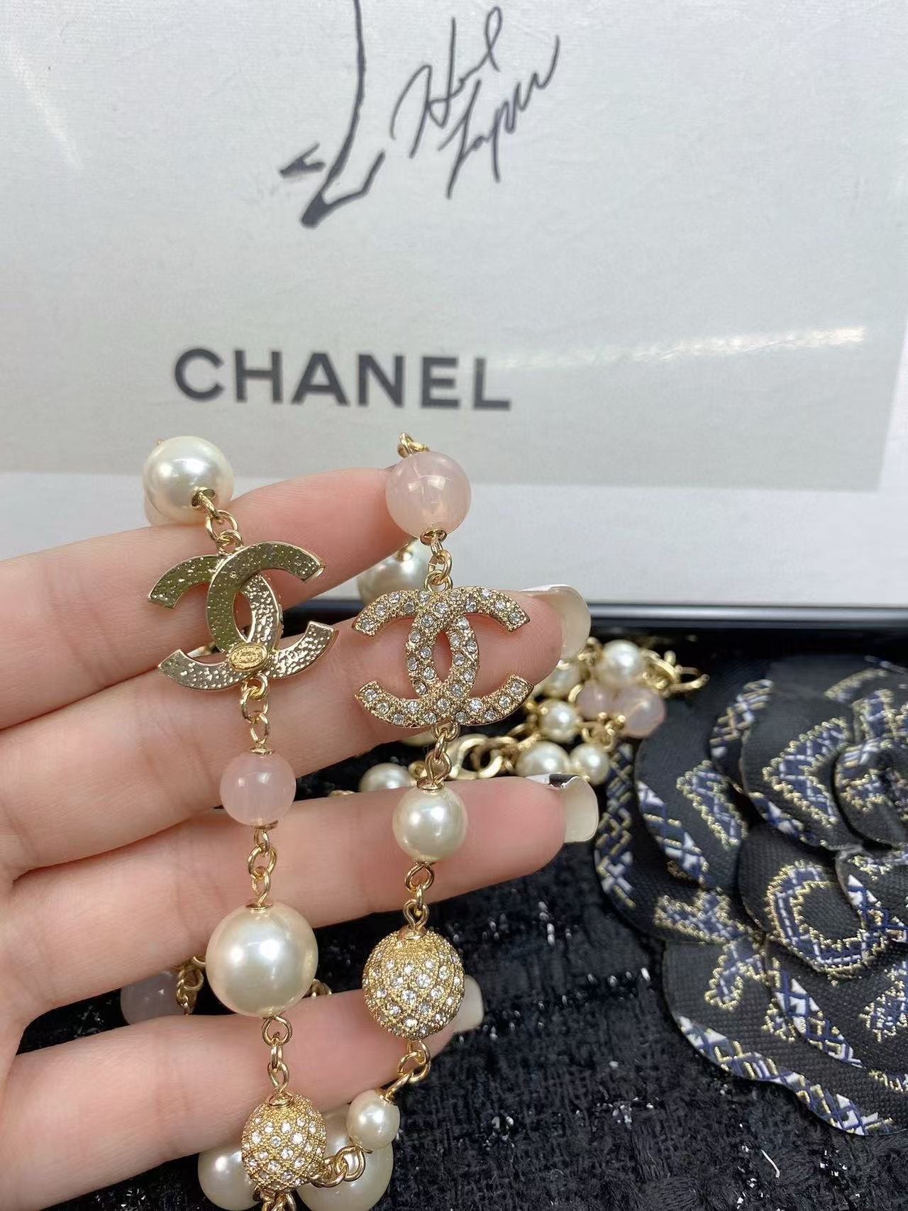 CHANE1 ダイヤモンド付きピンク パール セーター チェーン【 50％割引+送料無料】