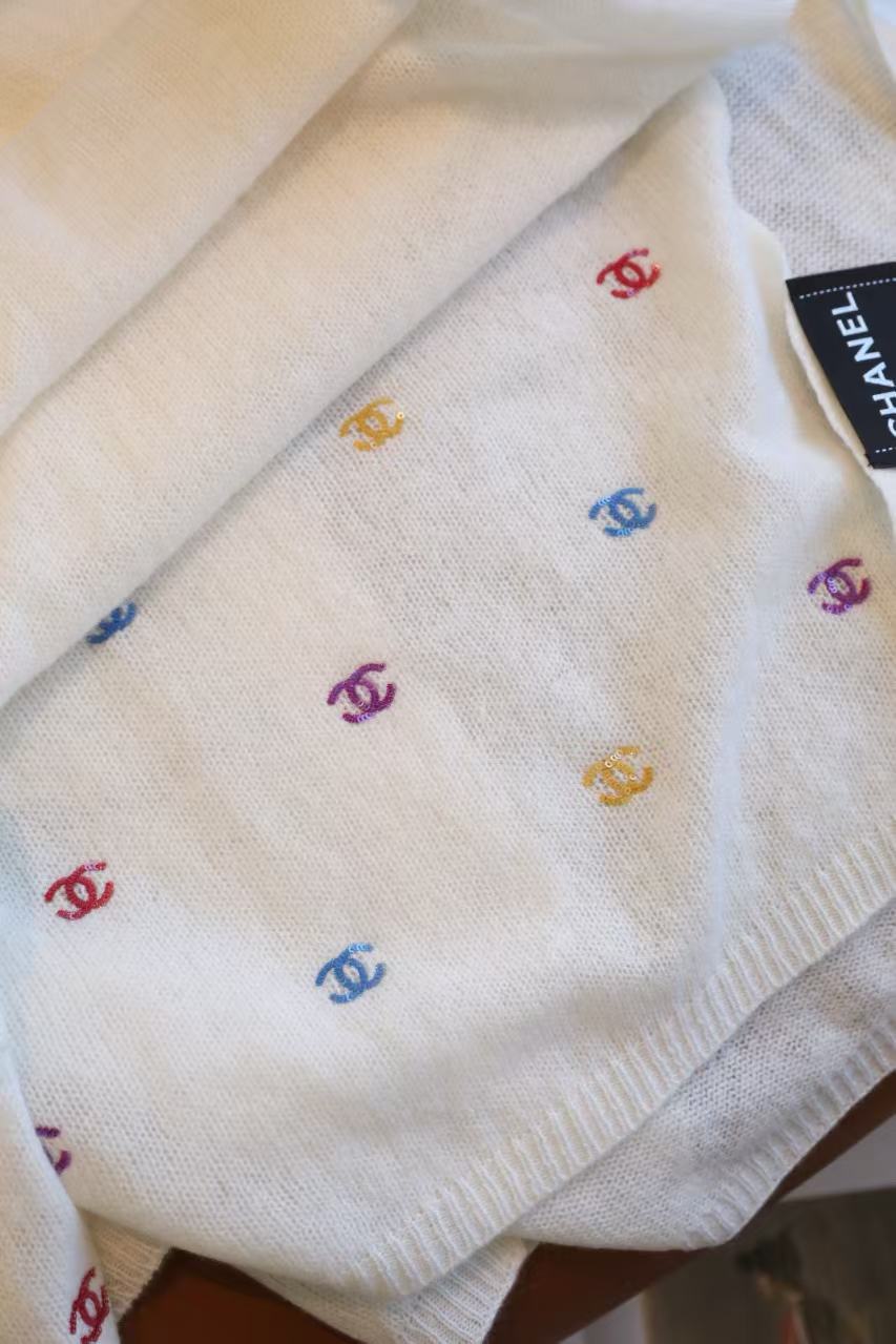 CHANE1 カラフル ダブル C ロゴ カシミア スカーフ【 50%割引+送料無料】