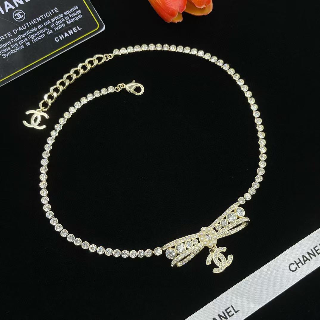 CHANE1 ダブルC ダイヤモンド ボウ ネックレス【50％割引+送料無料】