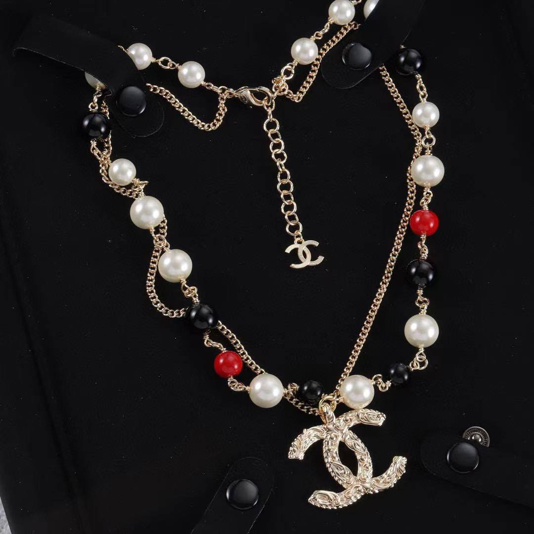 CHANE1 カラーパールネックレス【50％割引+送料無料】