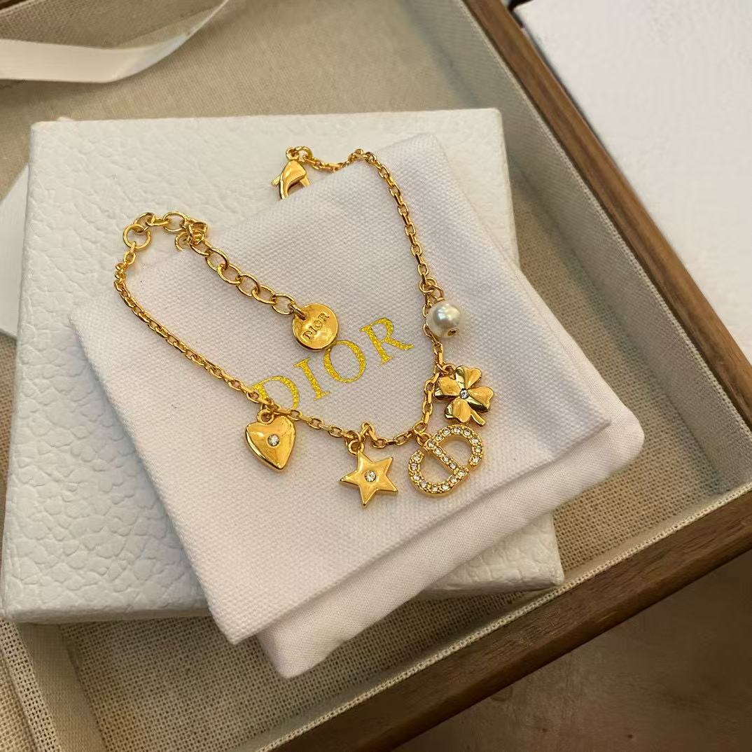 DI0R ダイヤモンド CD ブレスレット【50％割引+送料無料】