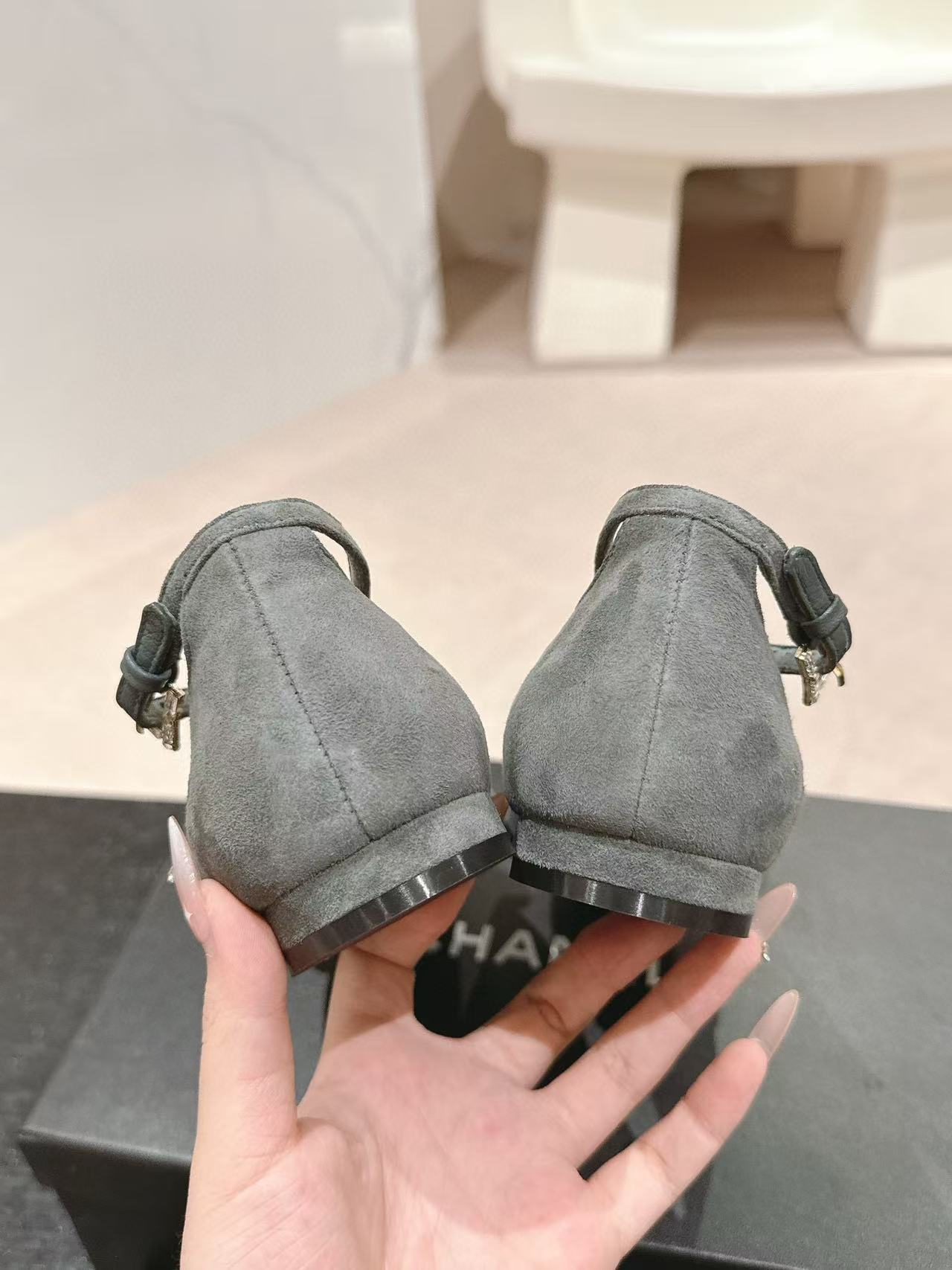 CHANE1 高品質スエードフラットシューズ【50％割引+送料無料】