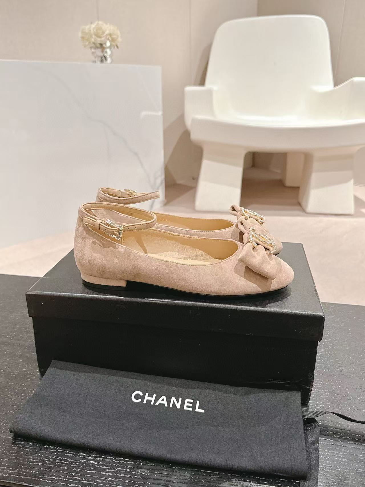 CHANE1 高品質スエードフラットシューズ【50％割引+送料無料】