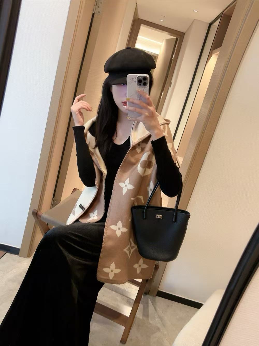 LV フード付きカシミヤスカーフ【50％割引+送料無料】