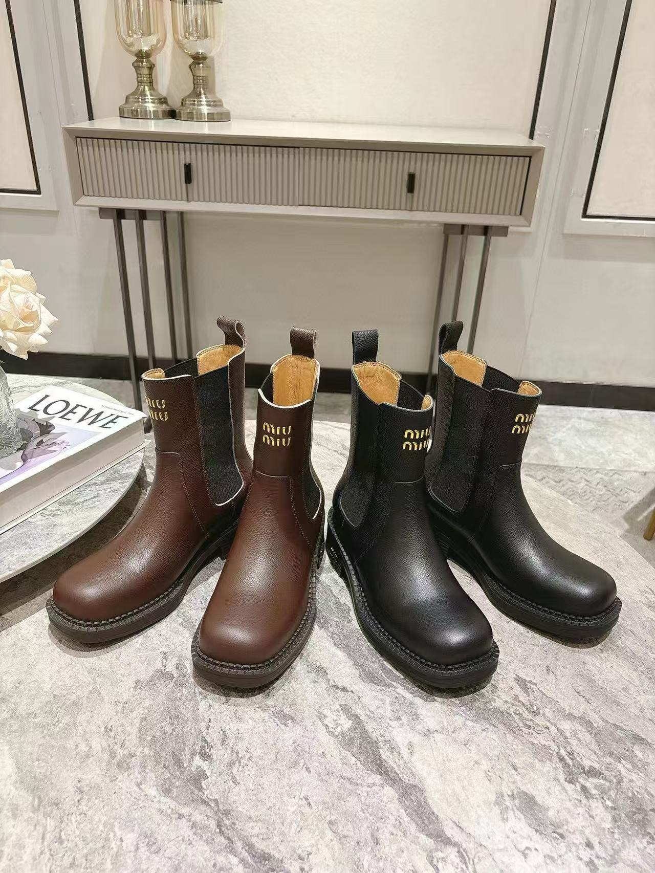 M1UM1U 上質シンプル牛革ショートブーツ【50％割引+送料無料】