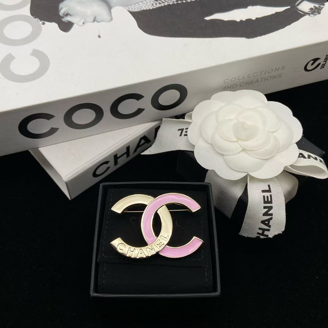 CHANE1 ダブルCロゴブローチ【50％割引+送料無料】