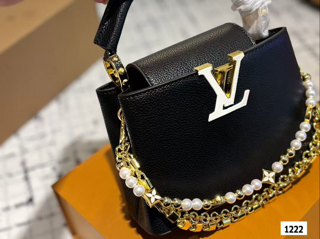 LV レザー チェーン パール ハンドバッグ【50％割引+送料無料】