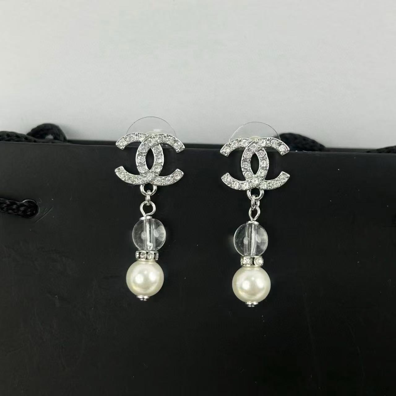 CHANE1 ダブルC フルダイヤモンドパールピアス【50％割引+送料無料】