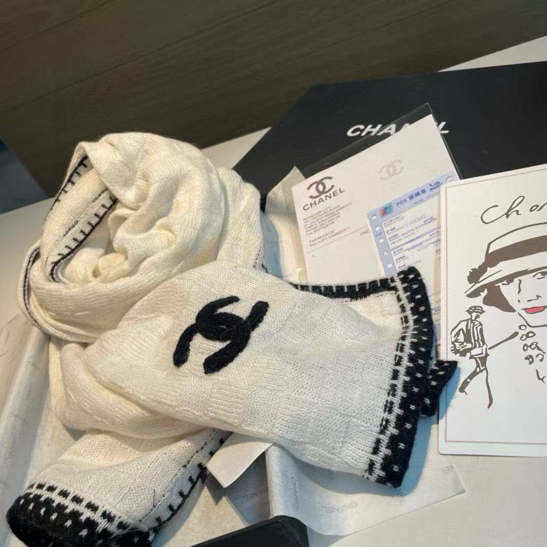 CHANE1 シンプルカシミヤスカーフ【50％割引+送料無料】