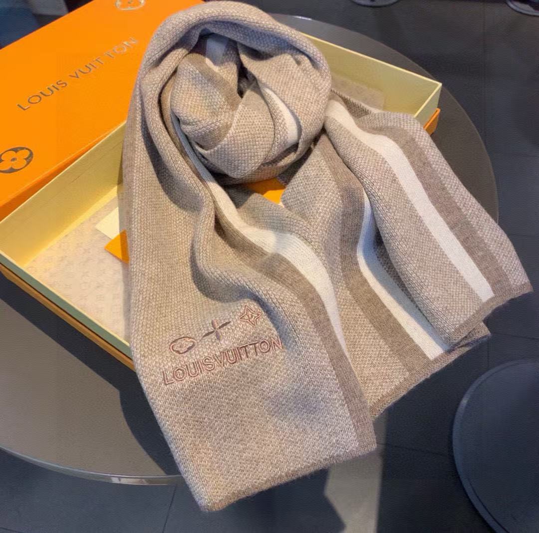 LV エンブロイダリー カシミア スカーフ【50％割引+送料無料】