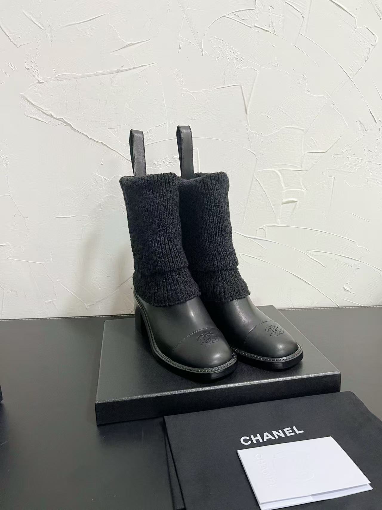 CHANE1 高品質ニットソックスブーツ【50％割引+送料無料】