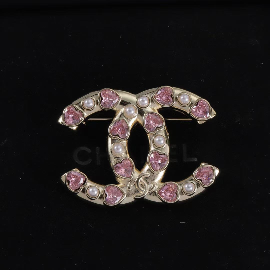 CHANE1 ダブルC ピーチハートブローチ【50％割引+送料無料】