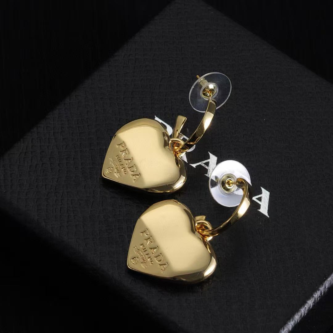 PR4DA ハートレターピアス【50％割引+送料無料】