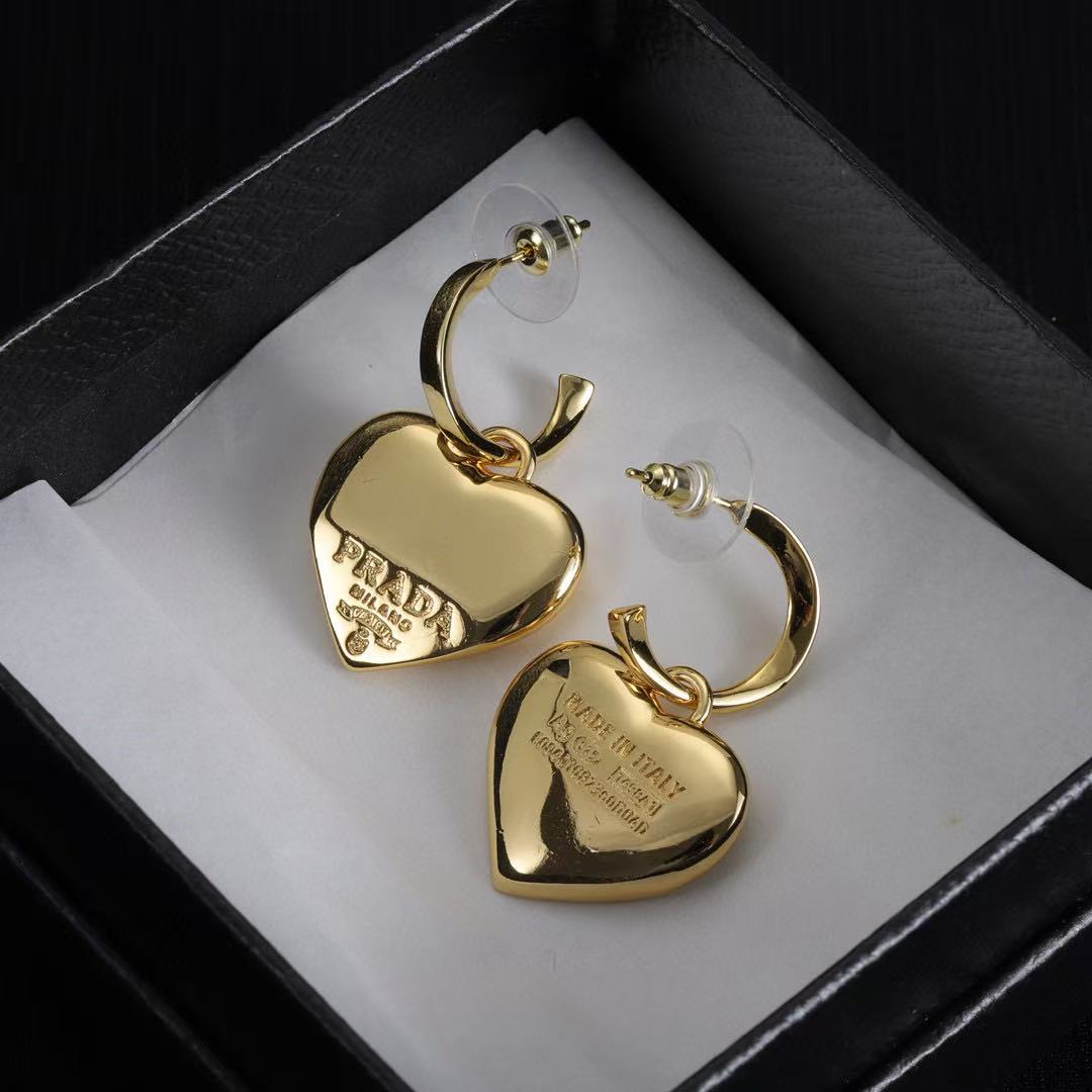 PR4DA ハートレターピアス【50％割引+送料無料】