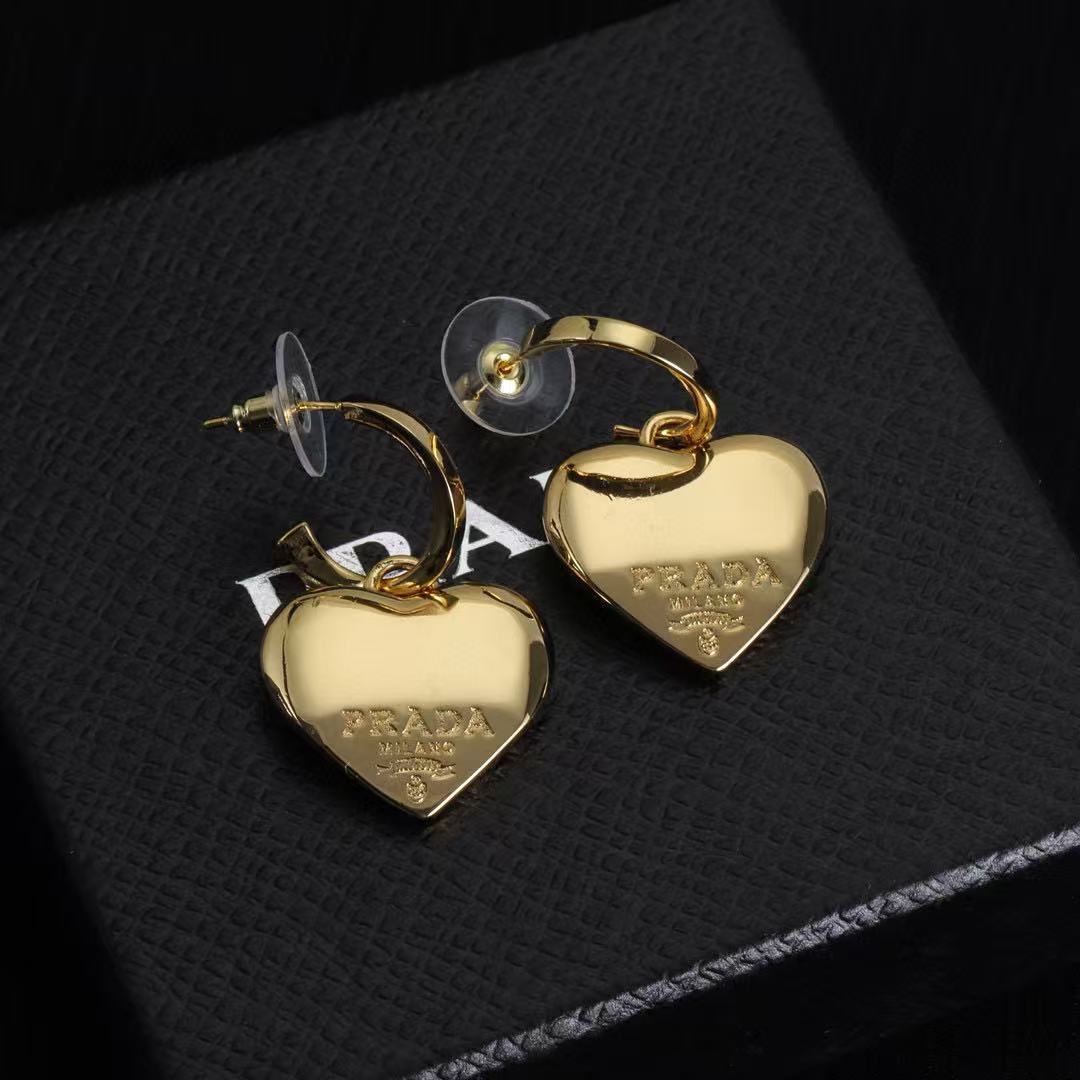 PR4DA ハートレターピアス【50％割引+送料無料】